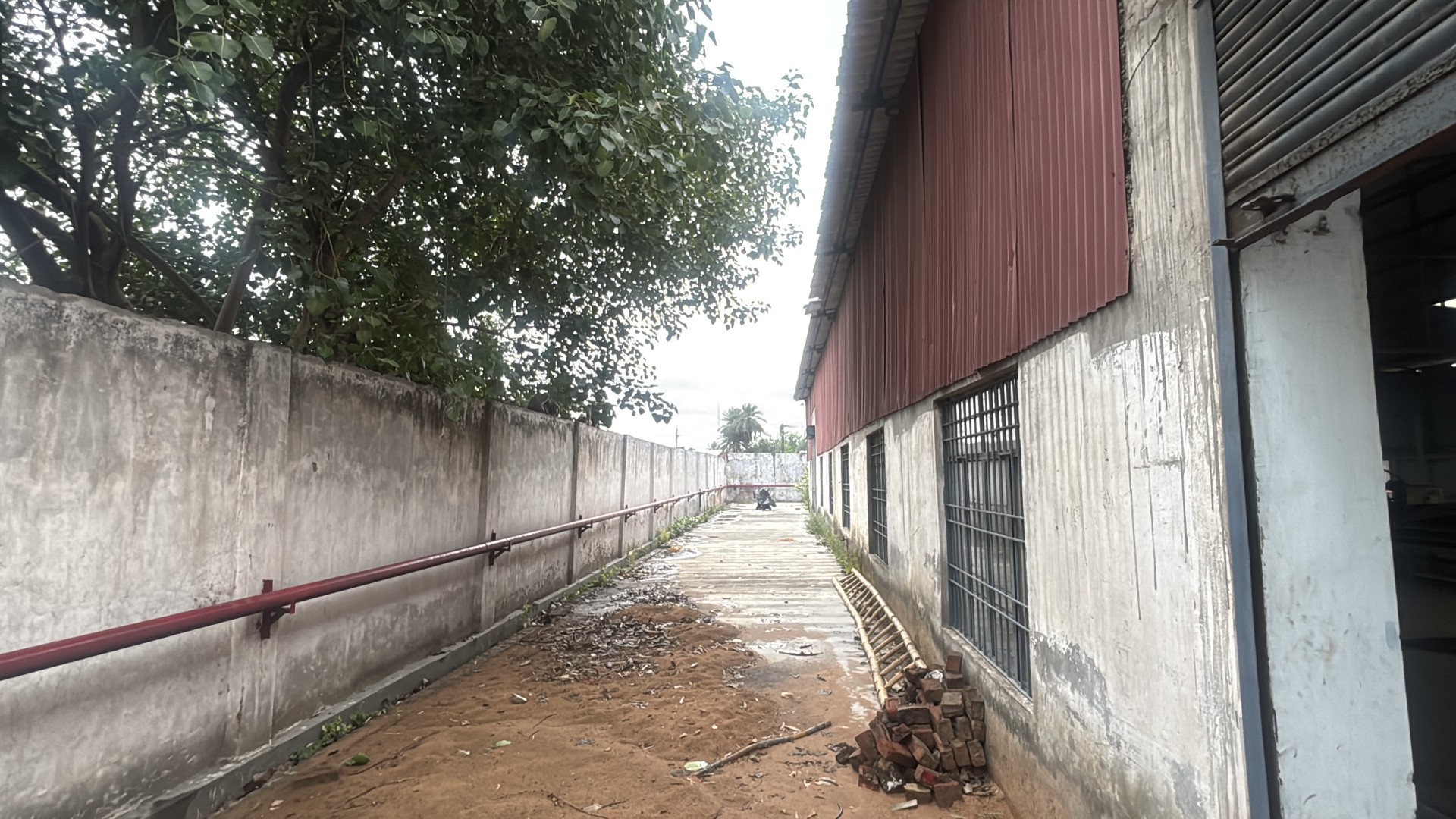 2044 square meter Plot for sale in All That Part And Parcel Of Plot No F 8 Situated In Industrial Area Site 1 Unnao District Kanpur — photo 4