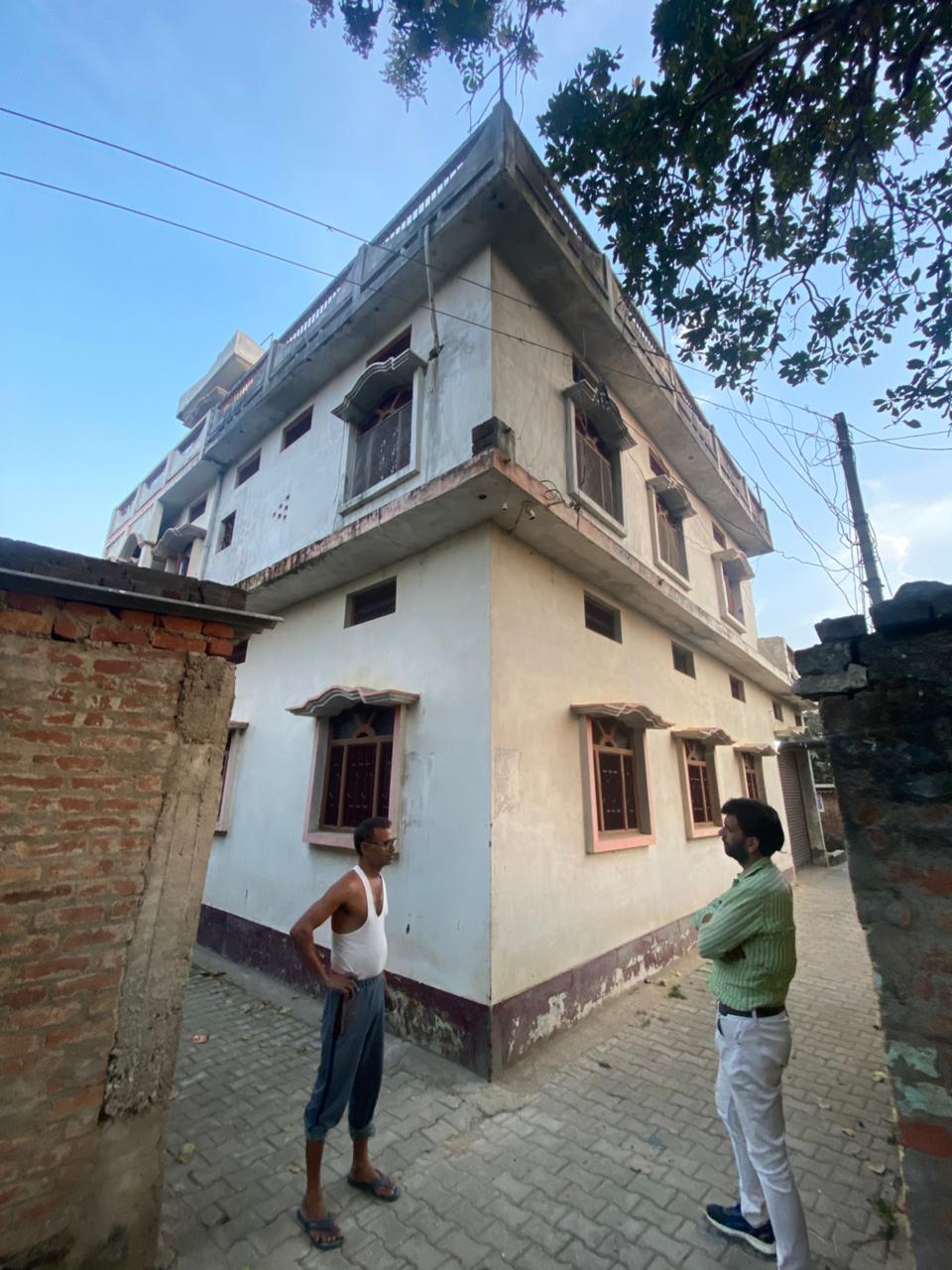 610 square meter Individual House for sale in Village Barwan Tappa Salempur Pargana Salempur Majhauli Tehsil Salempur District Deoria Majhauliraj — photo 1