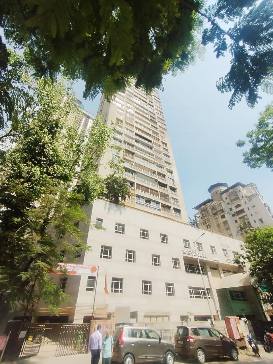 927 square feet Flat for sale in MULUND WEST Mumbai — photo 3