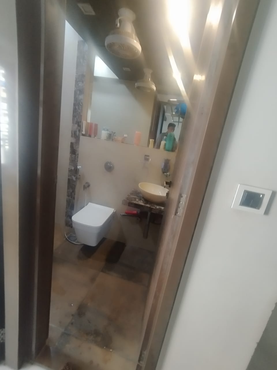 927 square feet Flat for sale in MULUND WEST Mumbai — photo 6