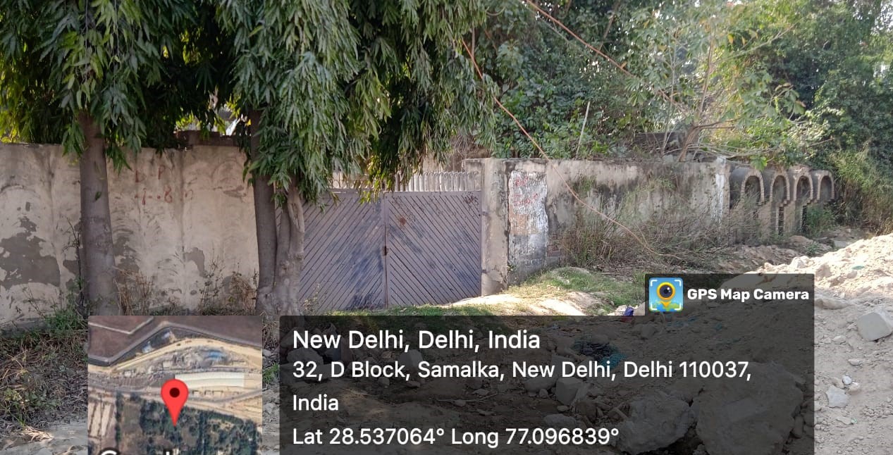 Plot for sale in New Delhi — photo 1