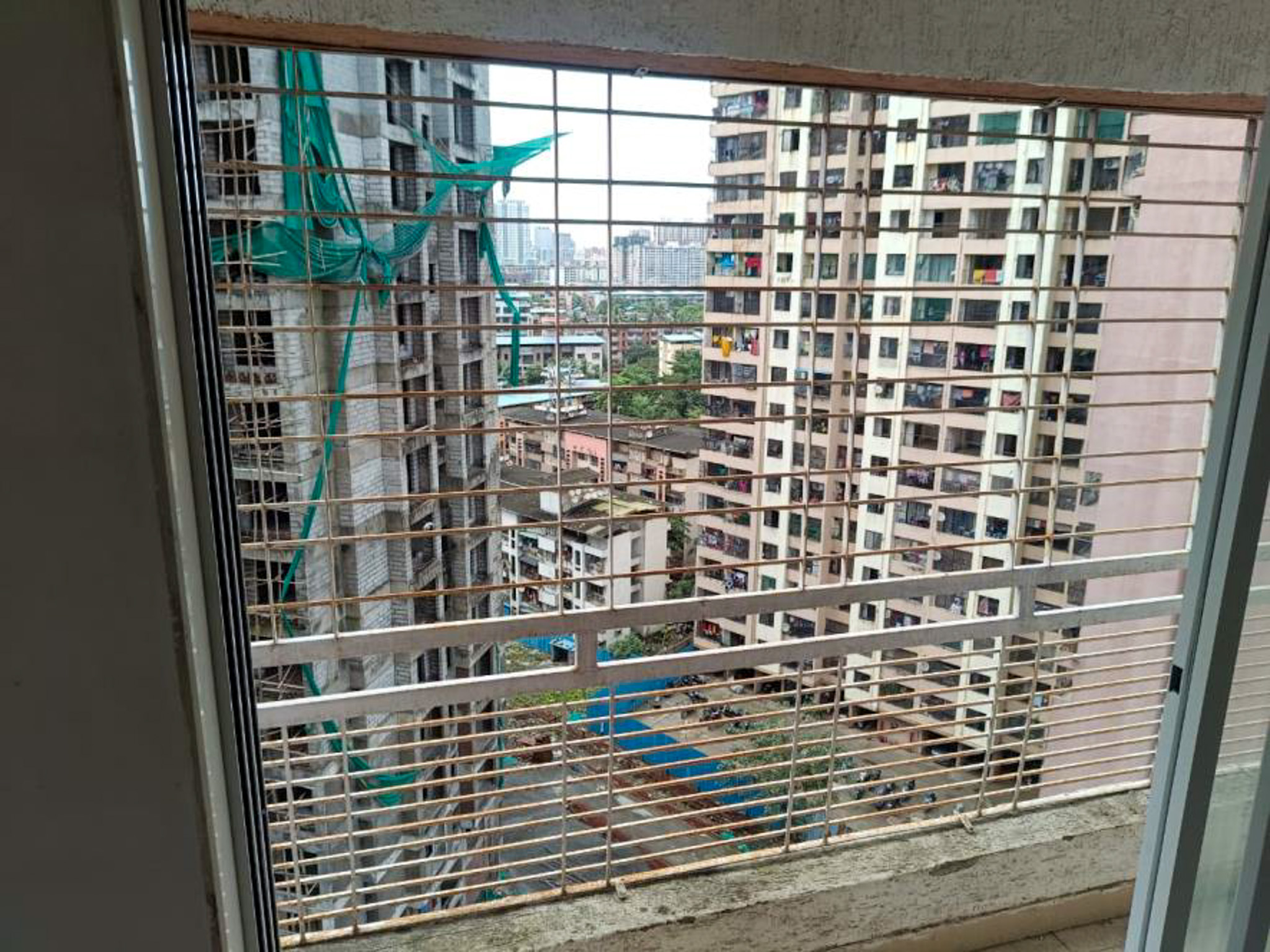 385 square feet Flat for sale in Ghodbunder Mira Bhayandar — photo 6
