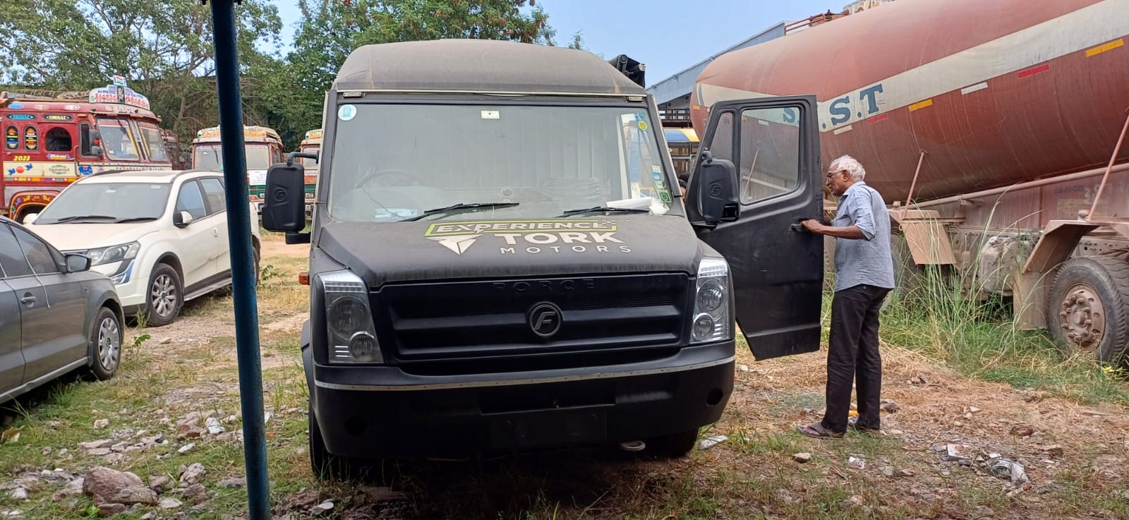FORCE MOTORS GOODS CARRIER DIESEL for sale in VIJAYAWADA Vijayawada — photo 1