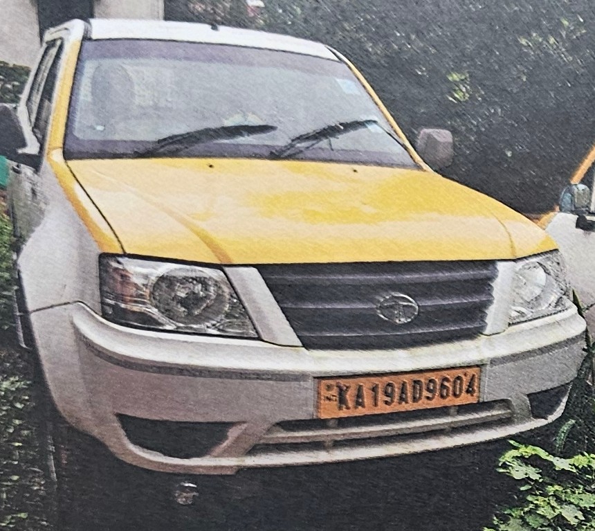 TATA YODHA CREW CABIN4X2VXBSVI GOODS CARRIER WITH REG NO KA19 AD 9604 for sale in GORIGUDDA Mangaluru — photo 1