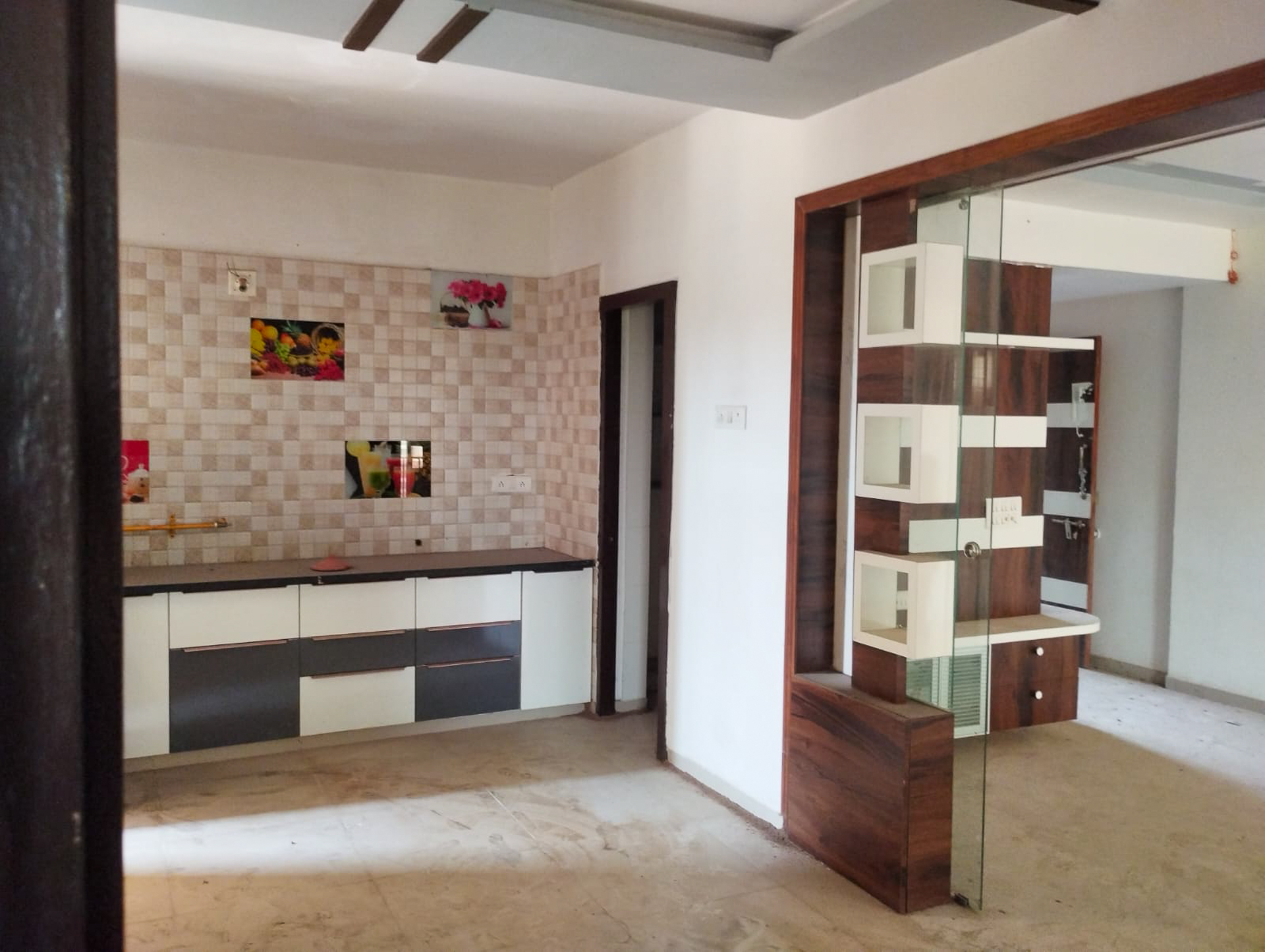 Flat for sale in Gandhinagar. — photo 17