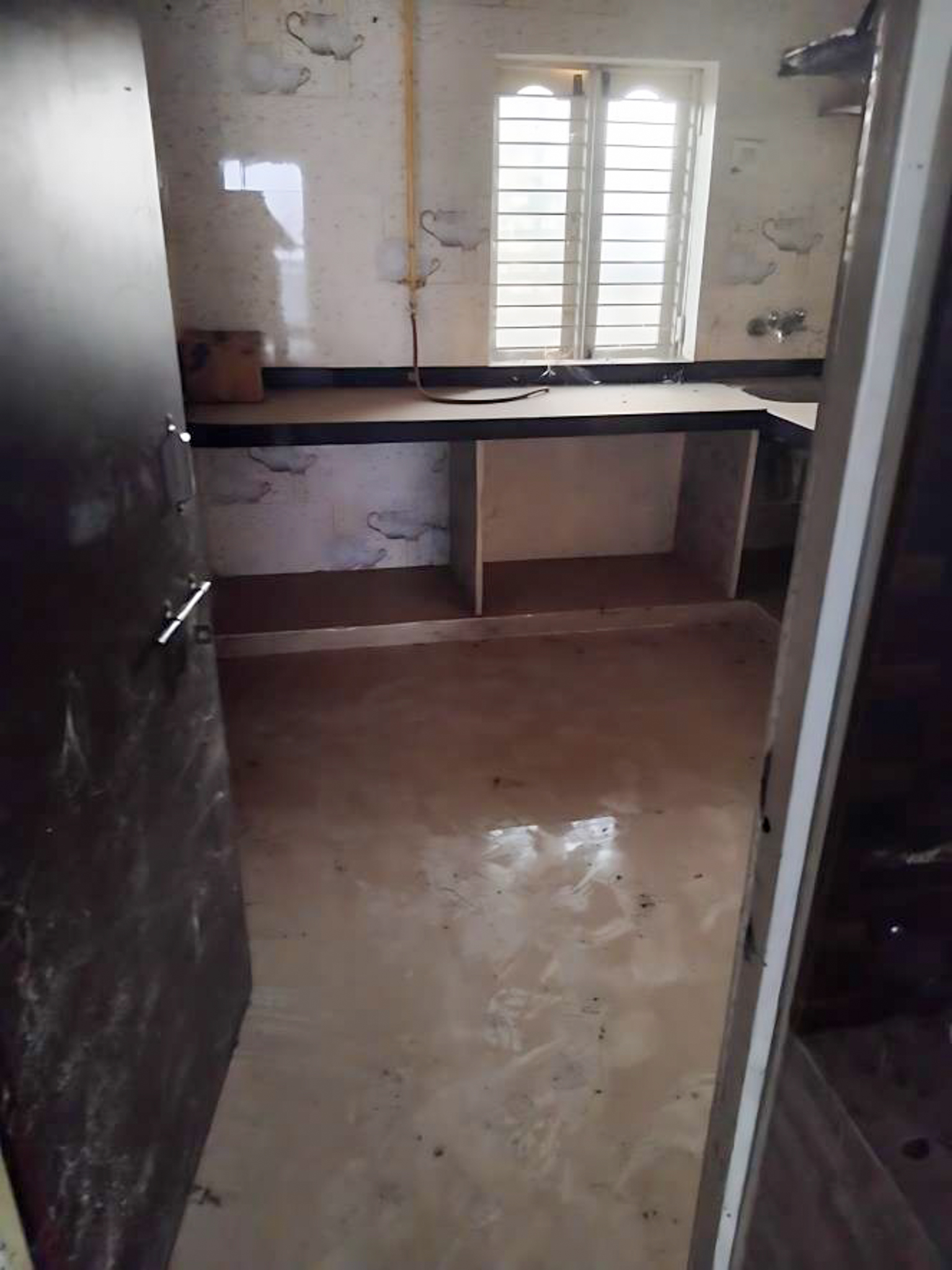 Individual House for sale in GIDC Shinavada