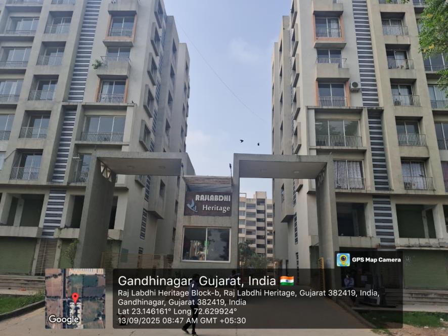 Flat for sale in Gandhinagar Gandhinagar.