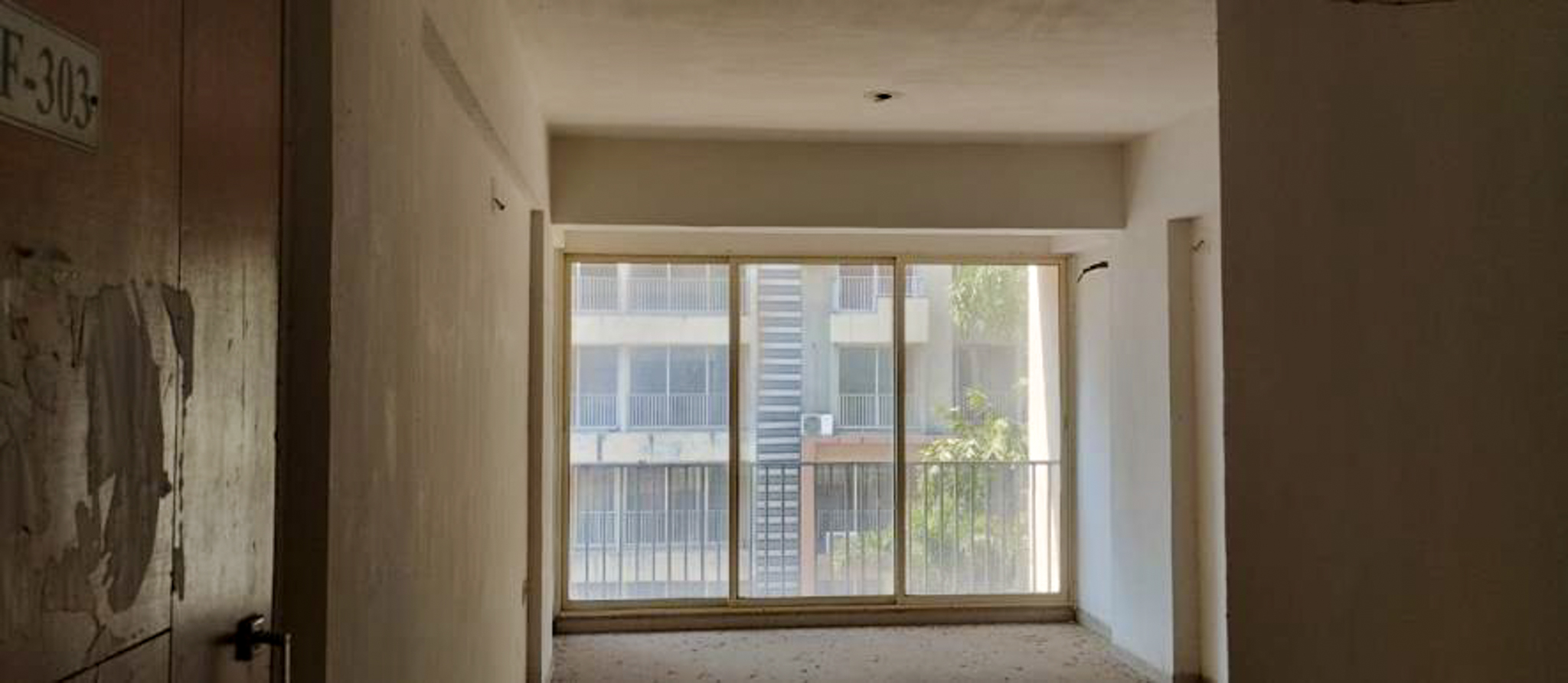 Flat for sale in Gandhinagar. — photo 9
