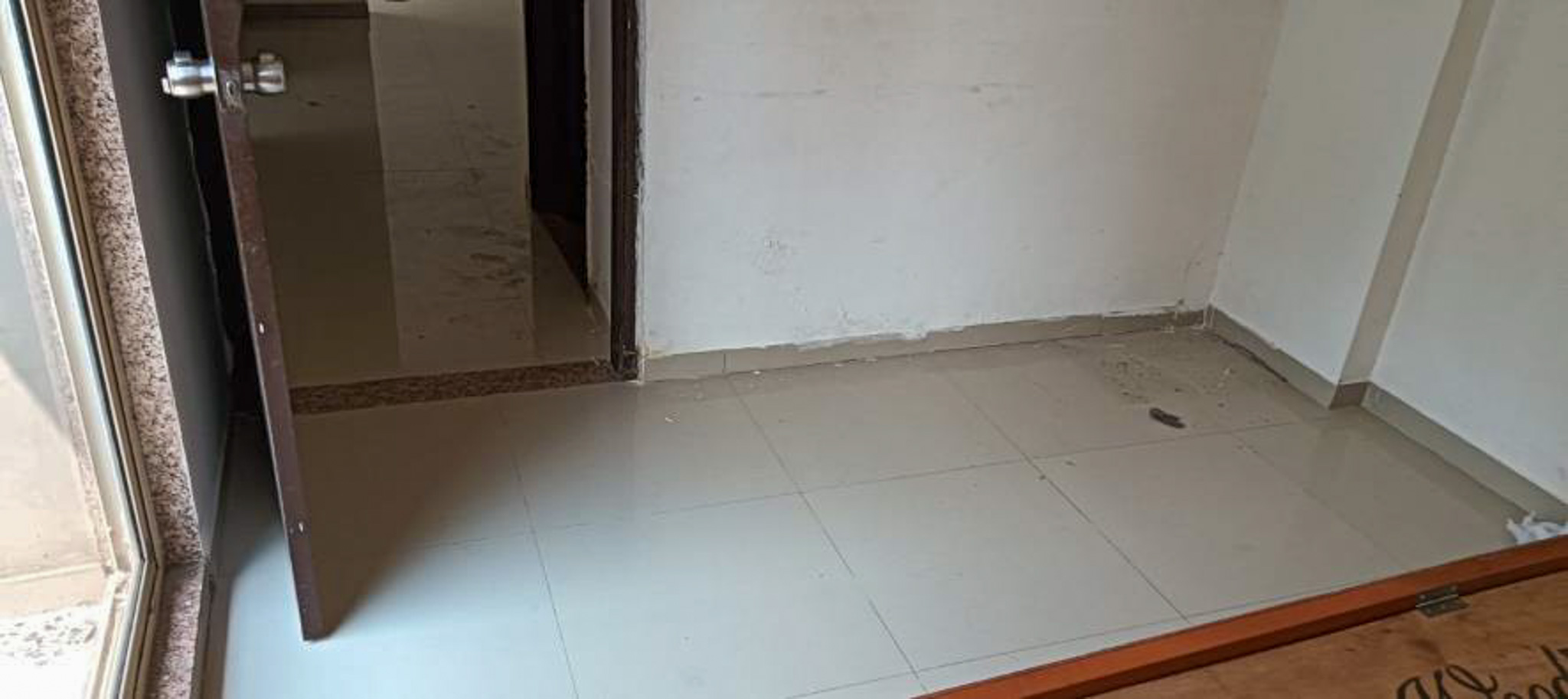 Flat for sale in Gandhinagar Gandhinagar.