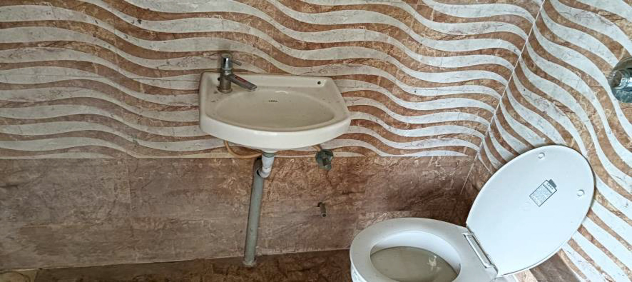 Flat for sale in Gandhinagar Gandhinagar. — photo 13