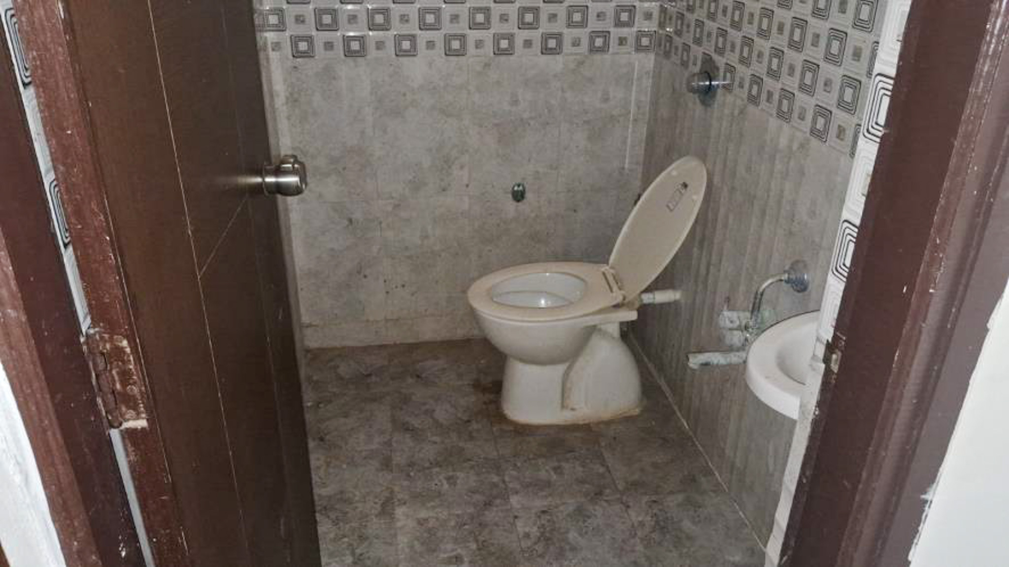 Flat for sale in Gandhinagar Gandhinagar. — photo 12