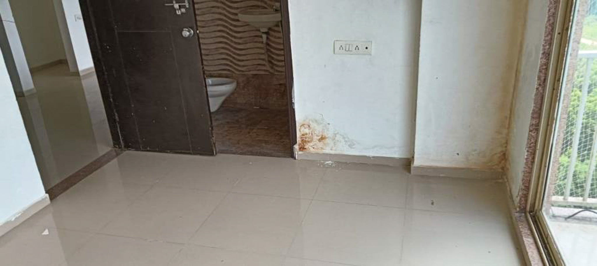 Flat for sale in Gandhinagar Gandhinagar.