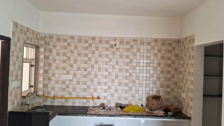 Flat for sale in Gandhinagar Gandhinagar. — photo 4