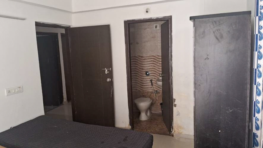 Flat for sale in Gandhinagar Gandhinagar. — photo 7
