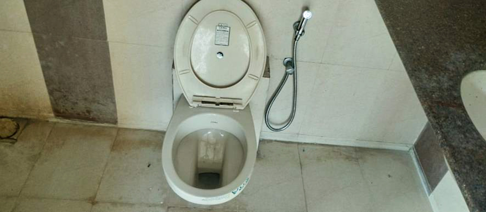 Flat for sale in Gandhinagar Gandhinagar. — photo 4