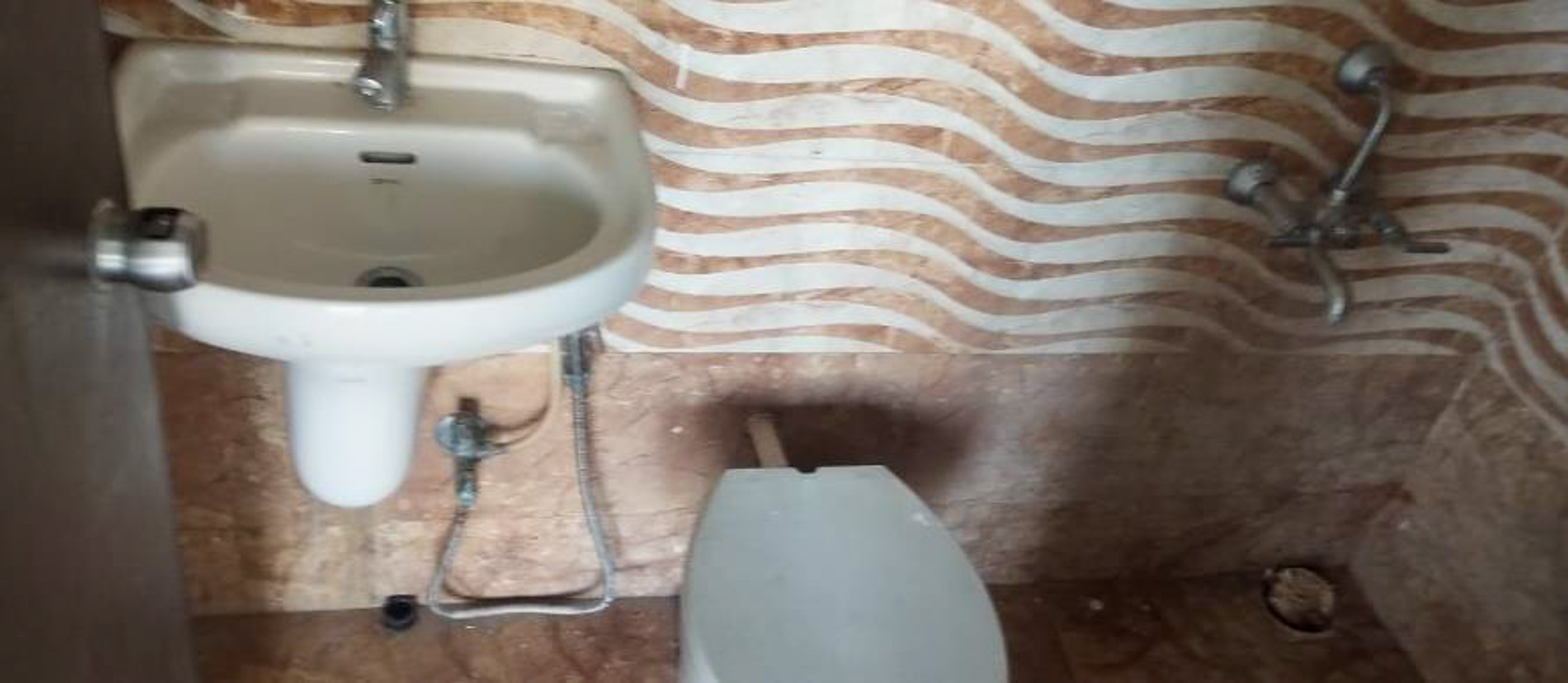 Flat for sale in Gandhinagar Gandhinagar. — photo 6