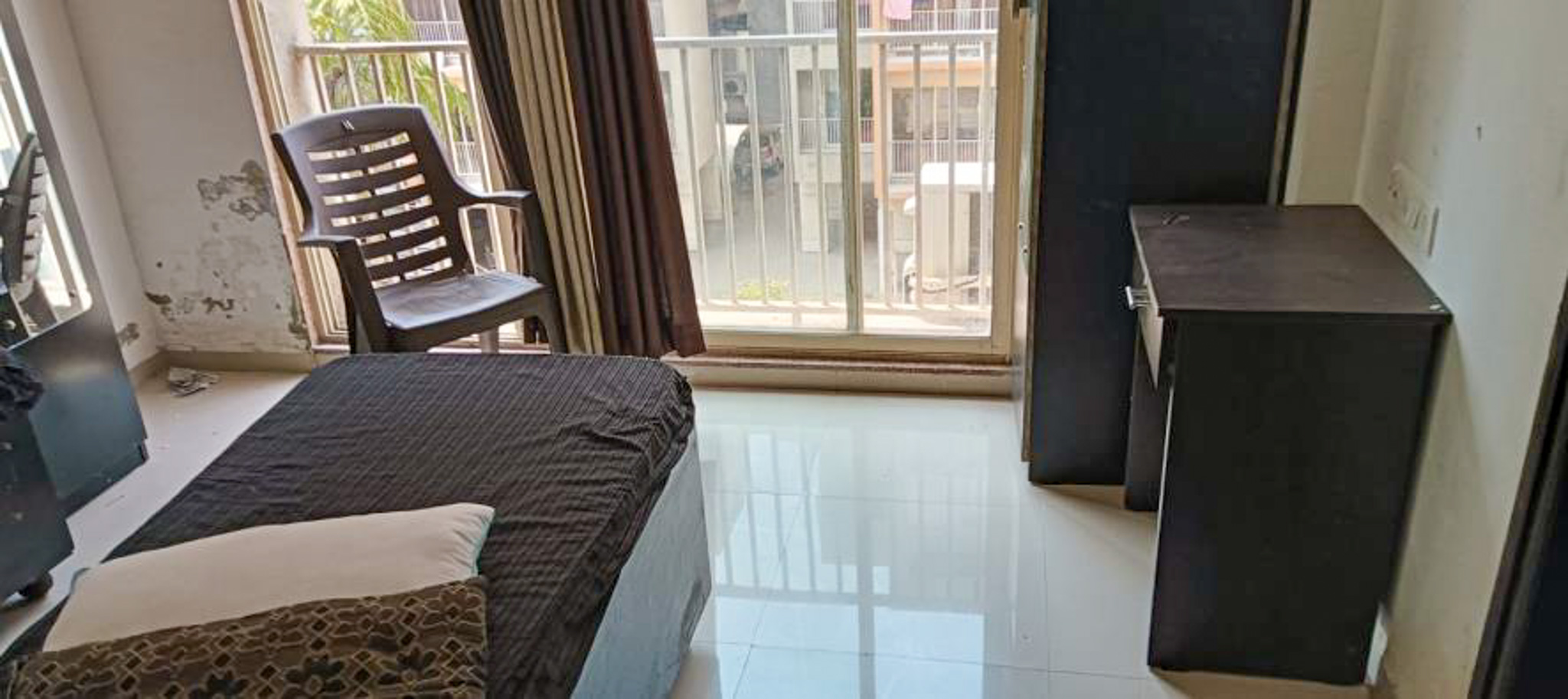 Flat for sale in Gandhinagar Gandhinagar. — photo 3