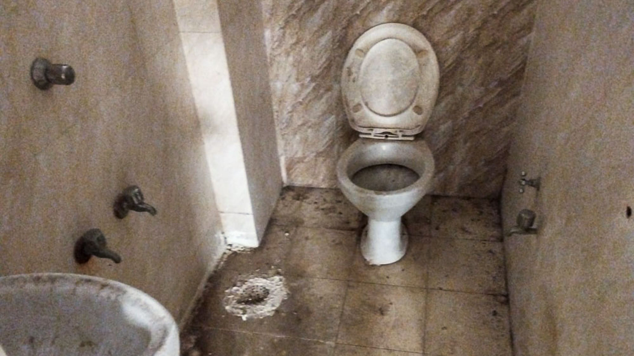 62.19 square meter Flat for sale in Ahmedabad — photo 3
