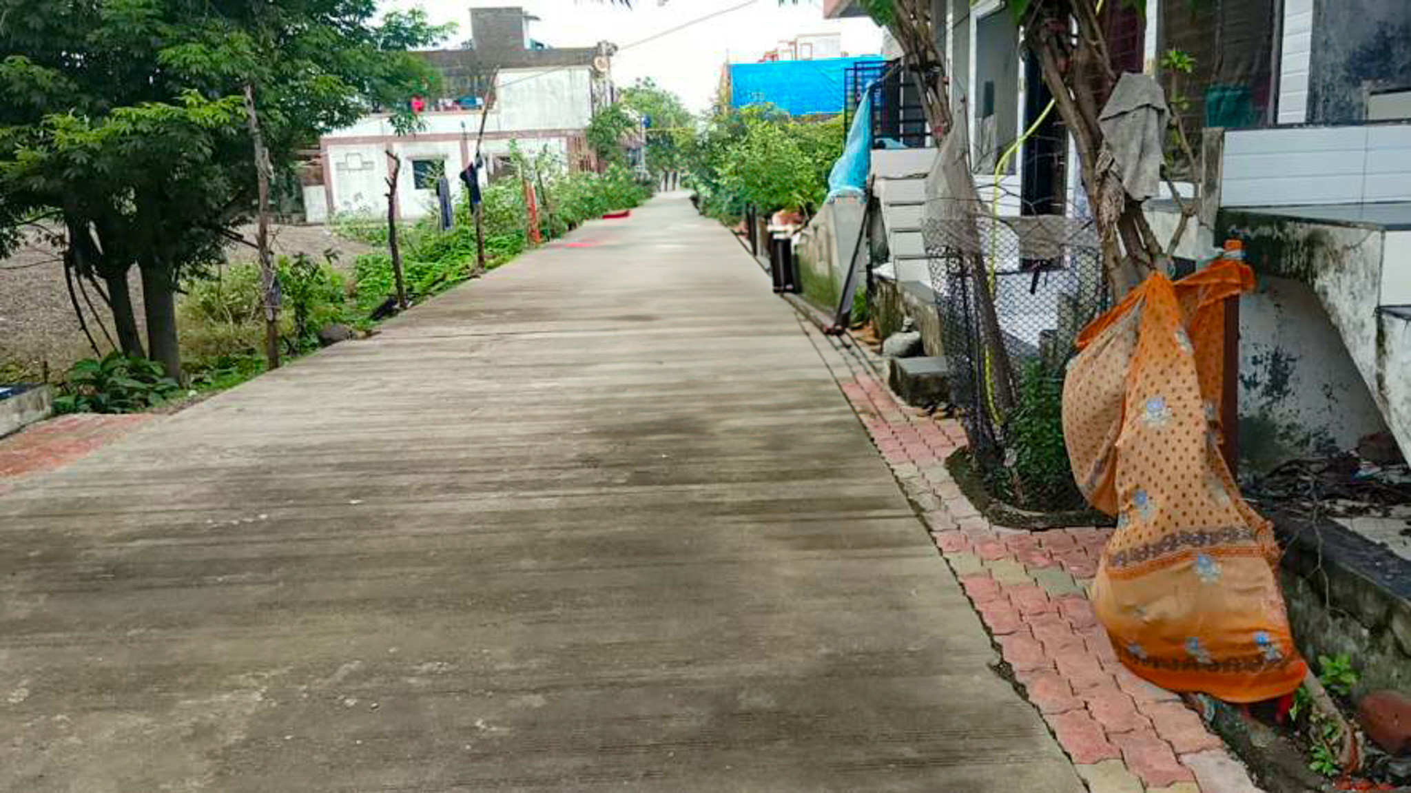 63.55 square meter Individual House for sale in Sayan — photo 8
