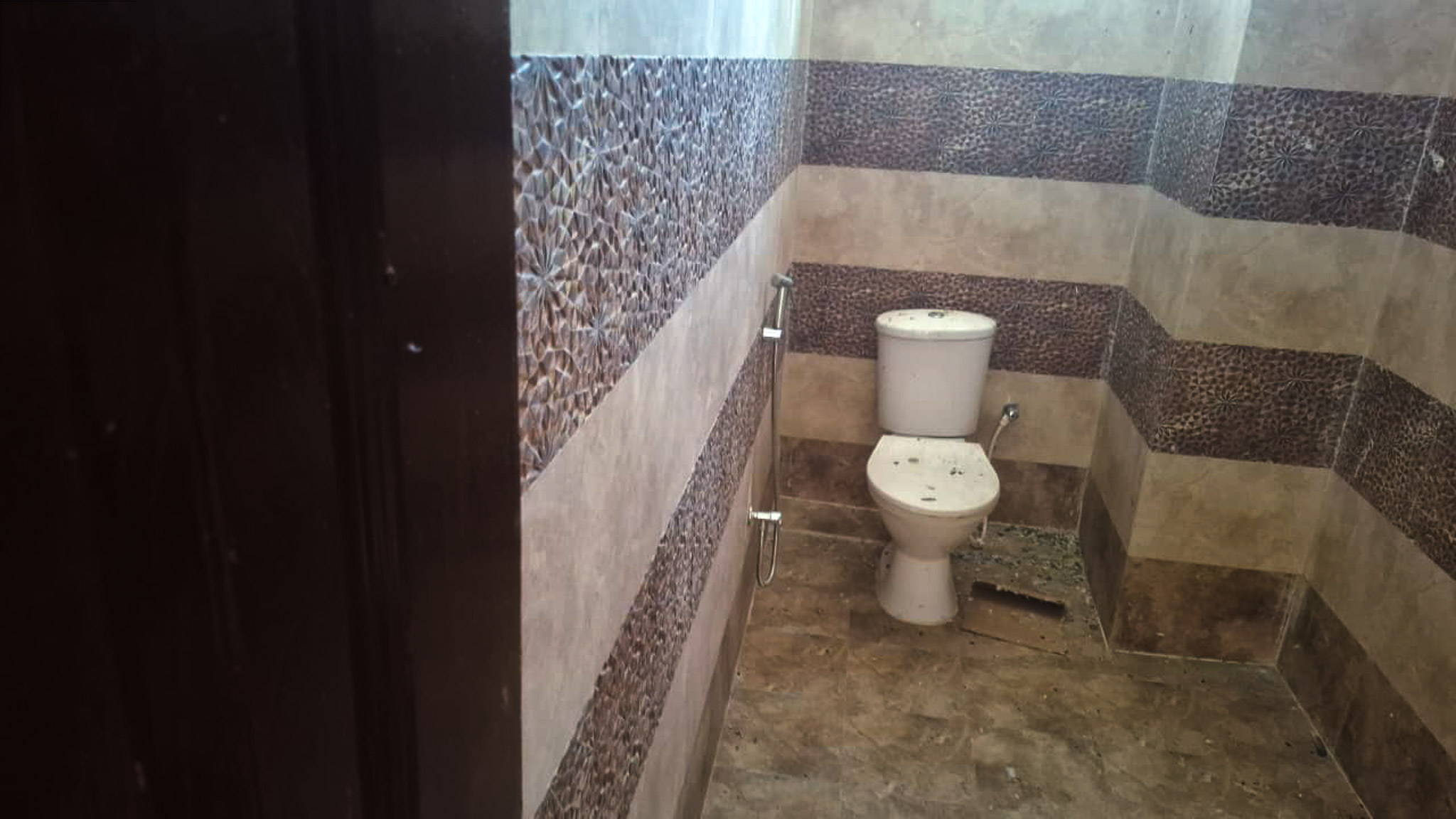 178 square meter Flat for sale in Lucknow — photo 9