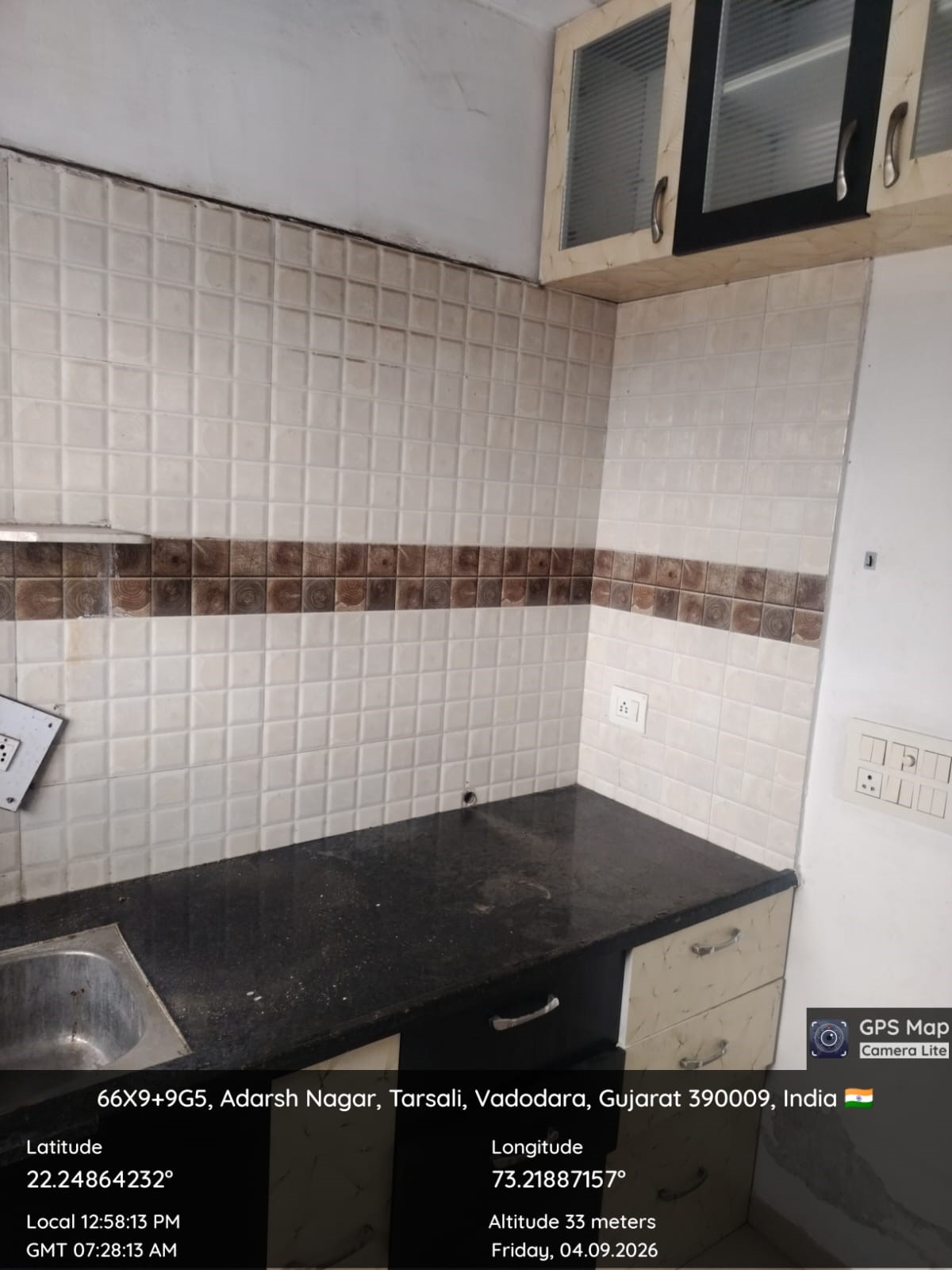 1 BHK Flat for sale in LAKSHYA ERA, VADODARA Vadodara — photo 4