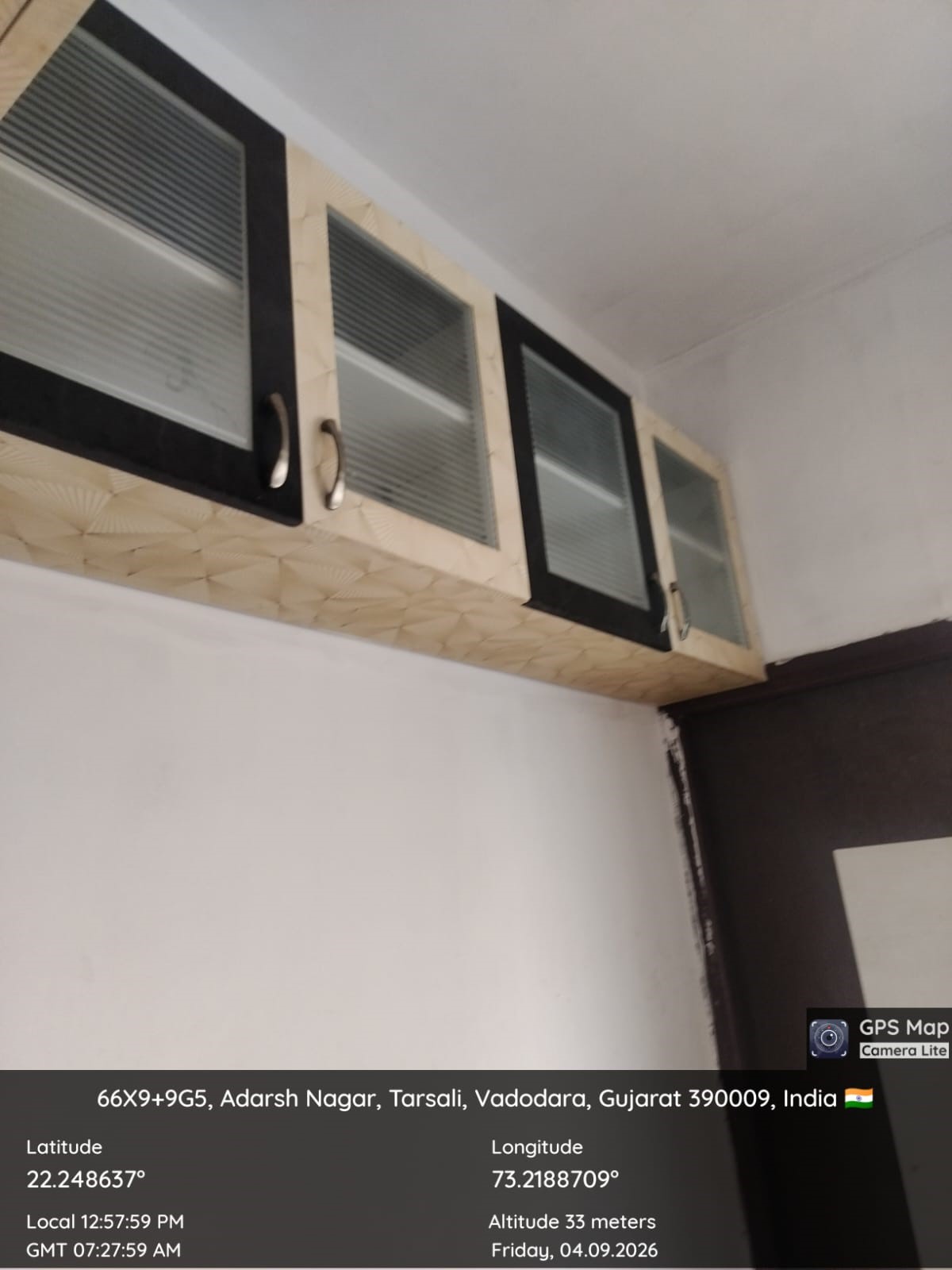1 BHK Flat for sale in LAKSHYA ERA, VADODARA Vadodara — photo 6
