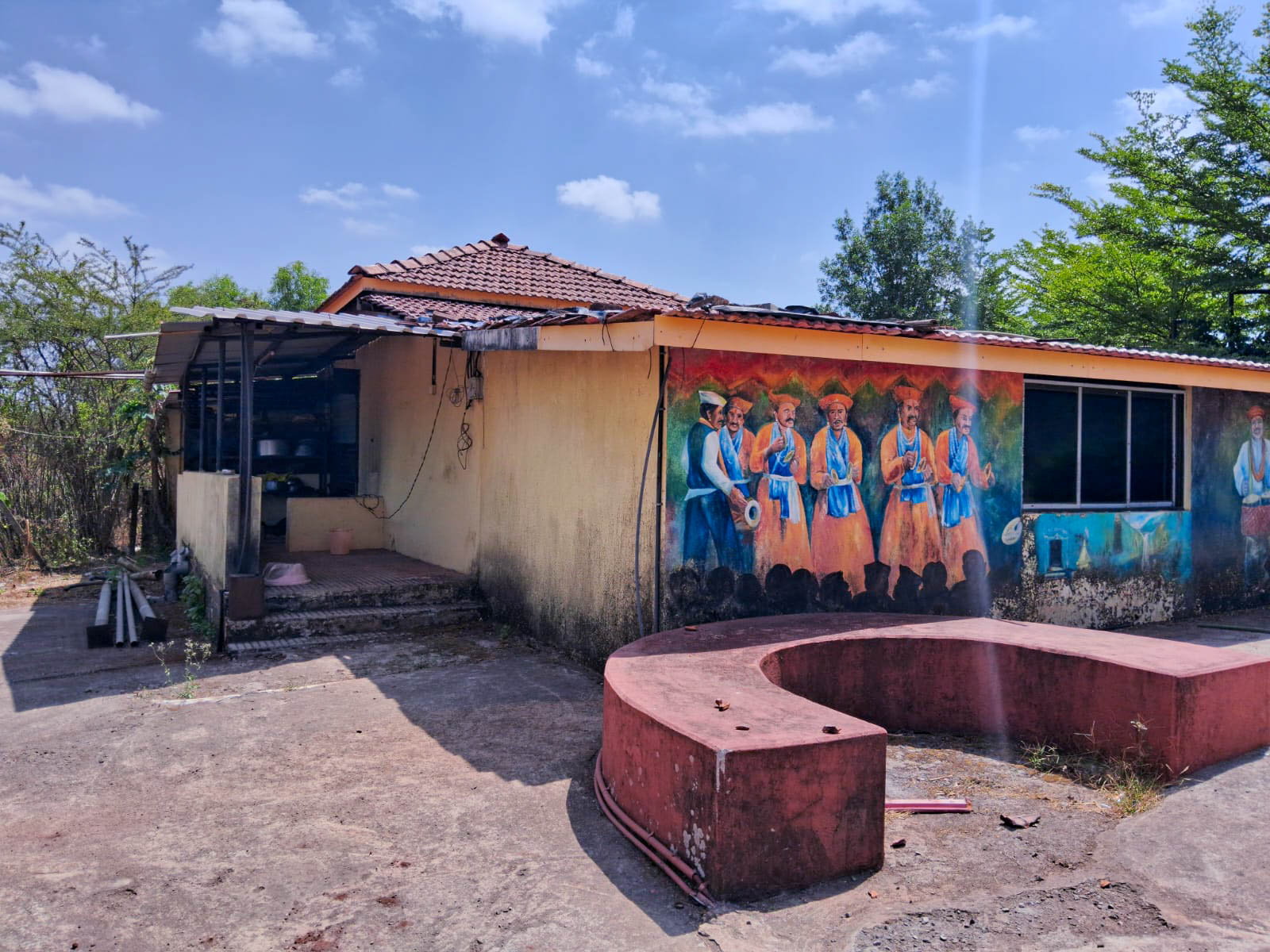 Shops for sale in Devrukh — photo 44