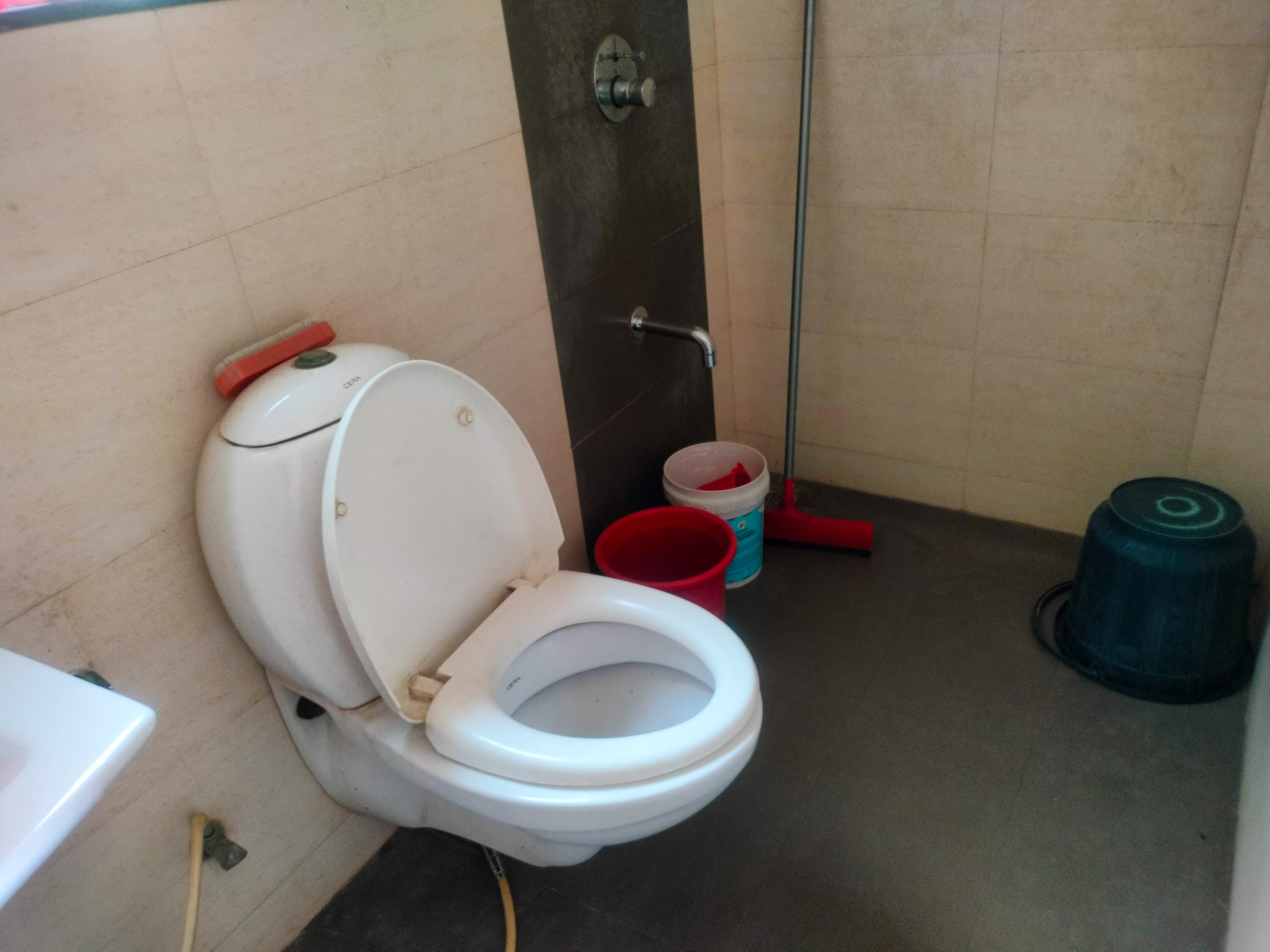 2 BHK Flat for sale in MAHALAXMI tOWER, MAHALAXMI TOWER Mumbai — photo 4