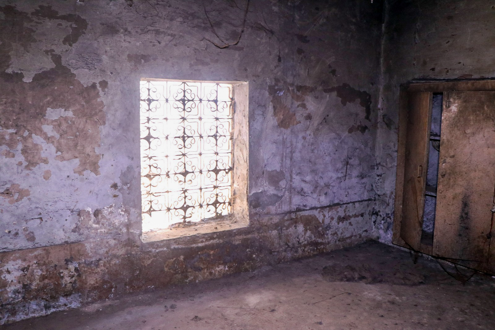 Individual House for sale in Aligarh