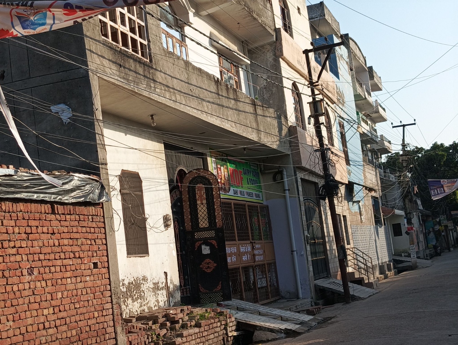 92.9 square meter Flat for sale in Aligarh — photo 7