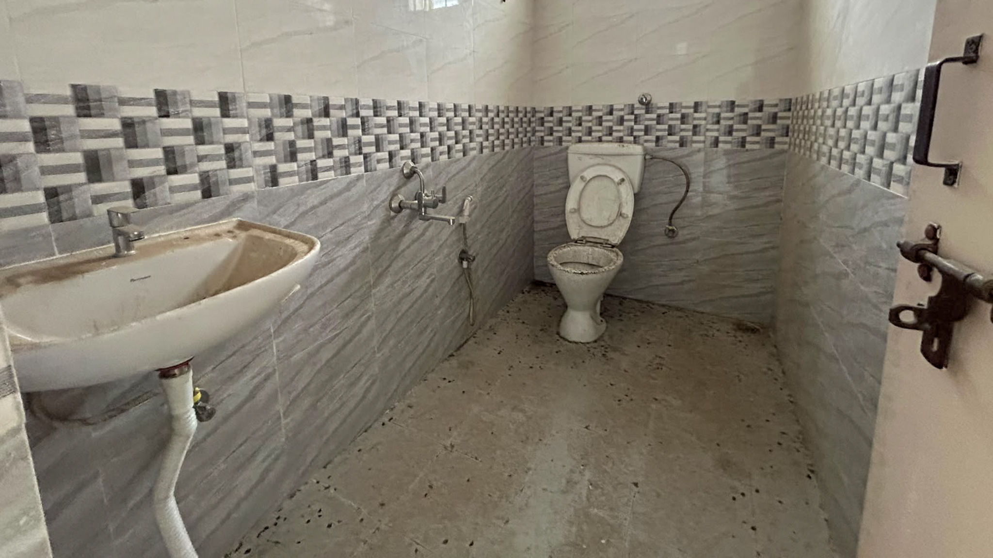 2 BHK Flat for sale in PEACE PARK, Attibele Bengaluru — photo 2