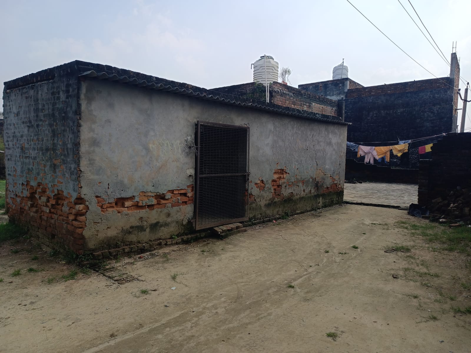 37.91 square meter Individual House for sale in Hasanpur