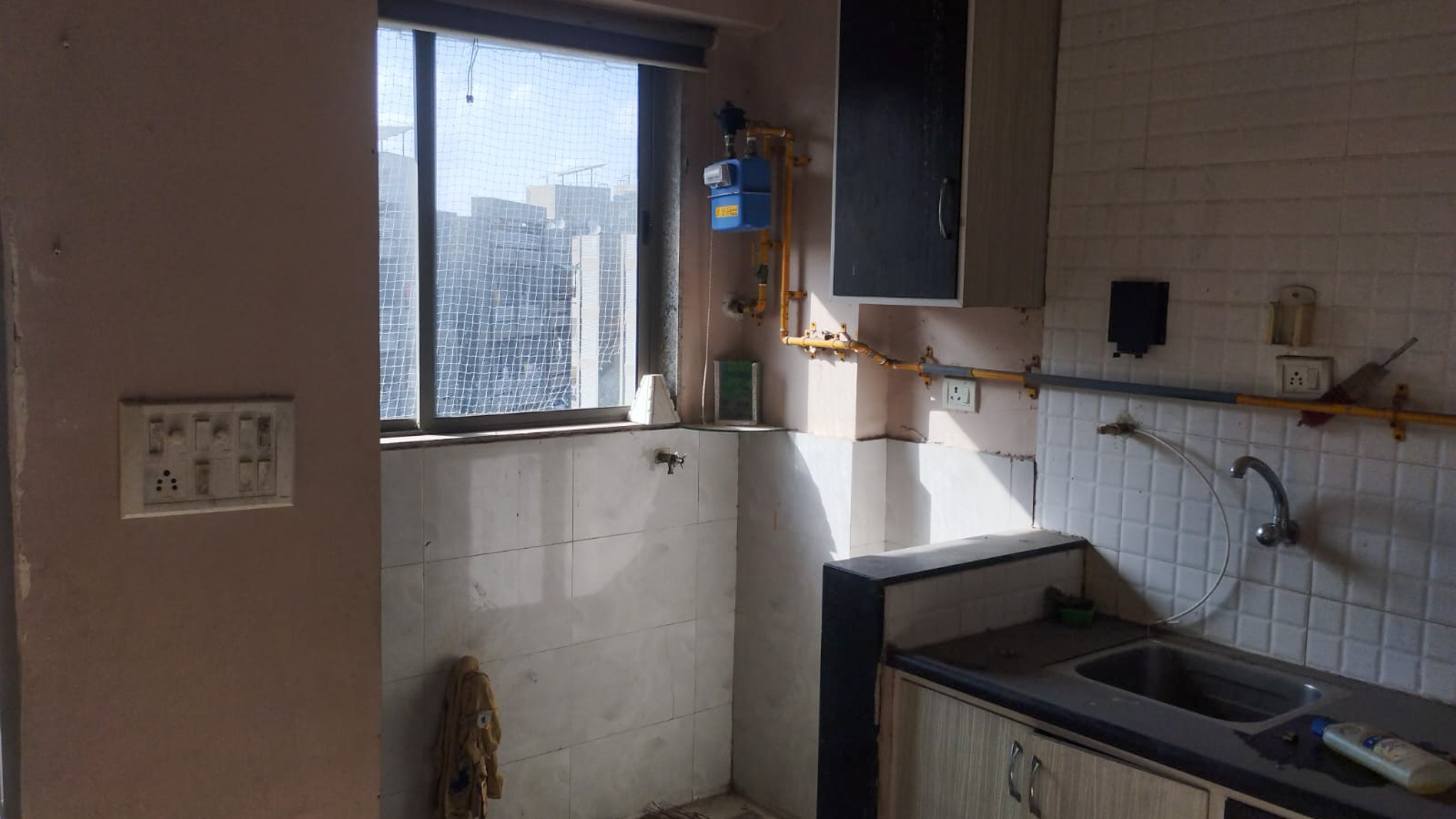 2 BHK Flat for sale in UPVAN, CHANDKHEDA Ahmedabad — photo 6