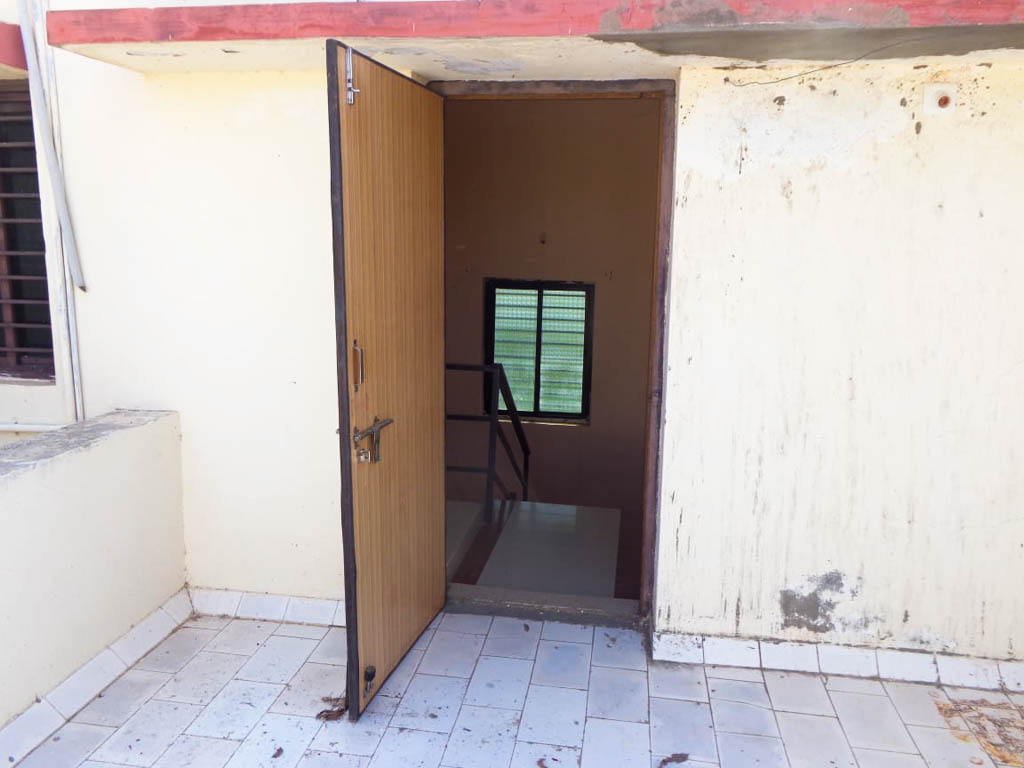 4 BHK Individual House for sale in Sahajanand Park Land, Middle Class Locality. Property is located in Mirzapar Village. Bhuj — photo 10