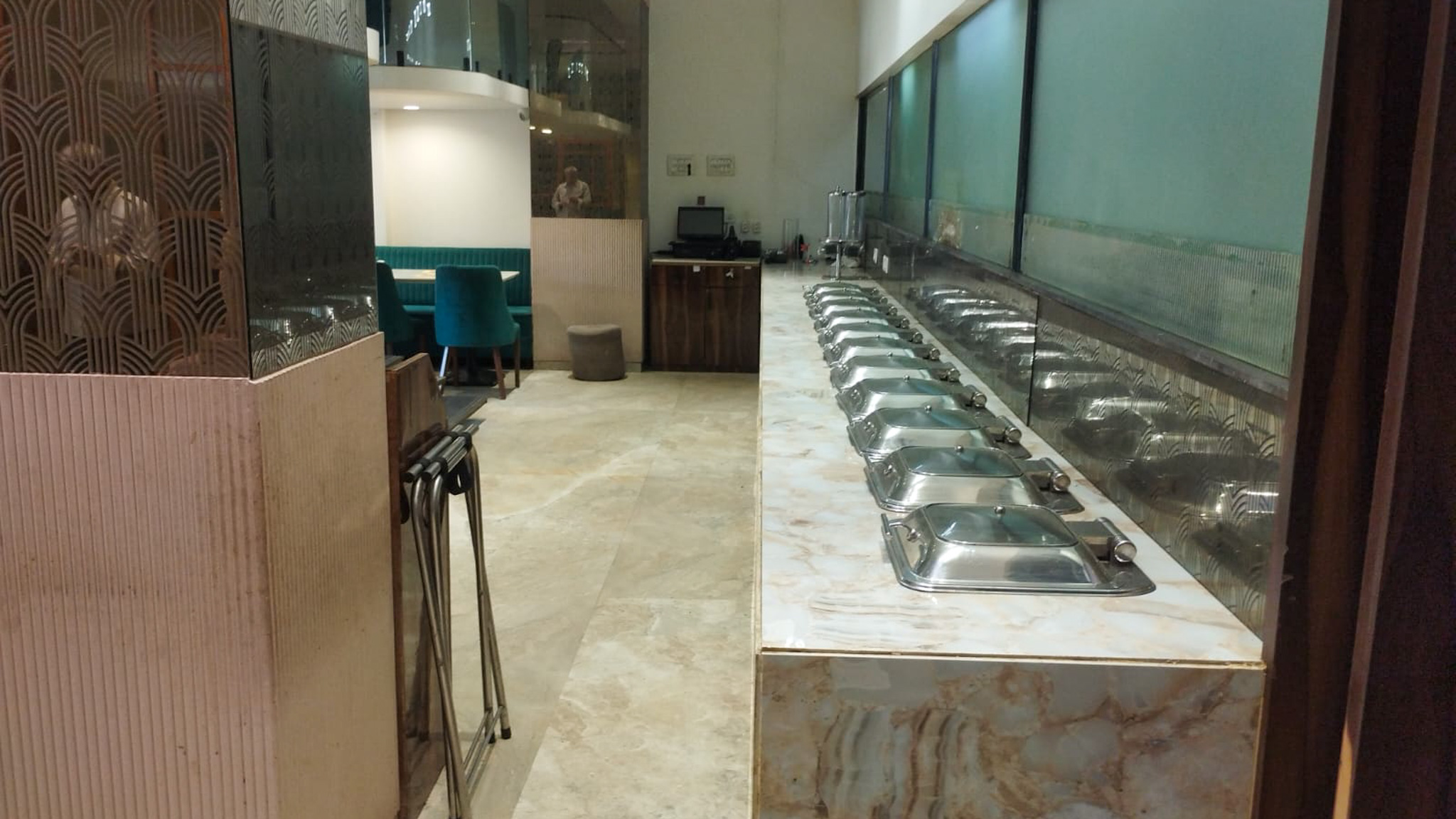 1531.08 square meter Hotel for sale in Scheme known as "SAI SAPPHIRE SQUARE", Chandkheda, Gandhinagar-382424, Gujarat. Gandhinagar. — photo 10