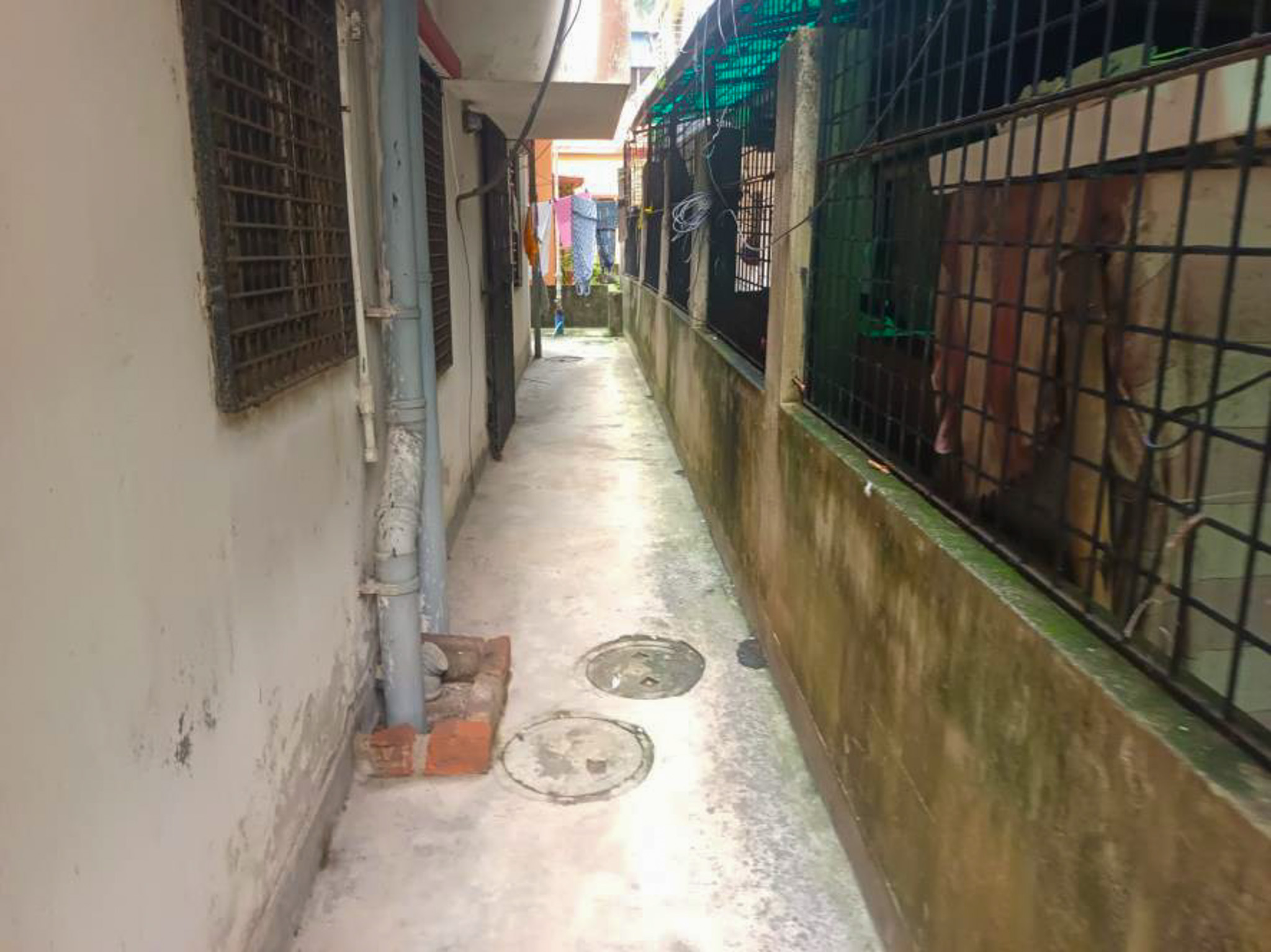 830 square feet Flat for sale in SURYASEN APARTMENT, BAGUIATI Kolkata — photo 5