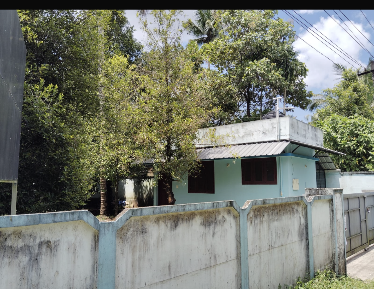 1532 square meter Individual House for sale in chengaloor Puthukkad — photo 3