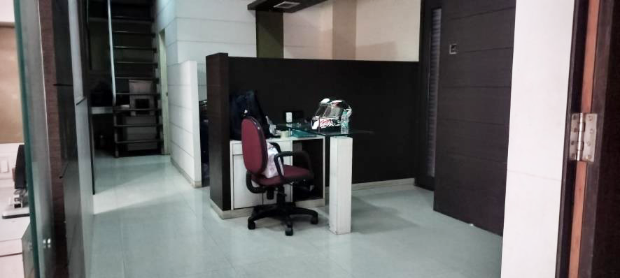 716.1 square feet Office for sale in Mumbai — photo 7
