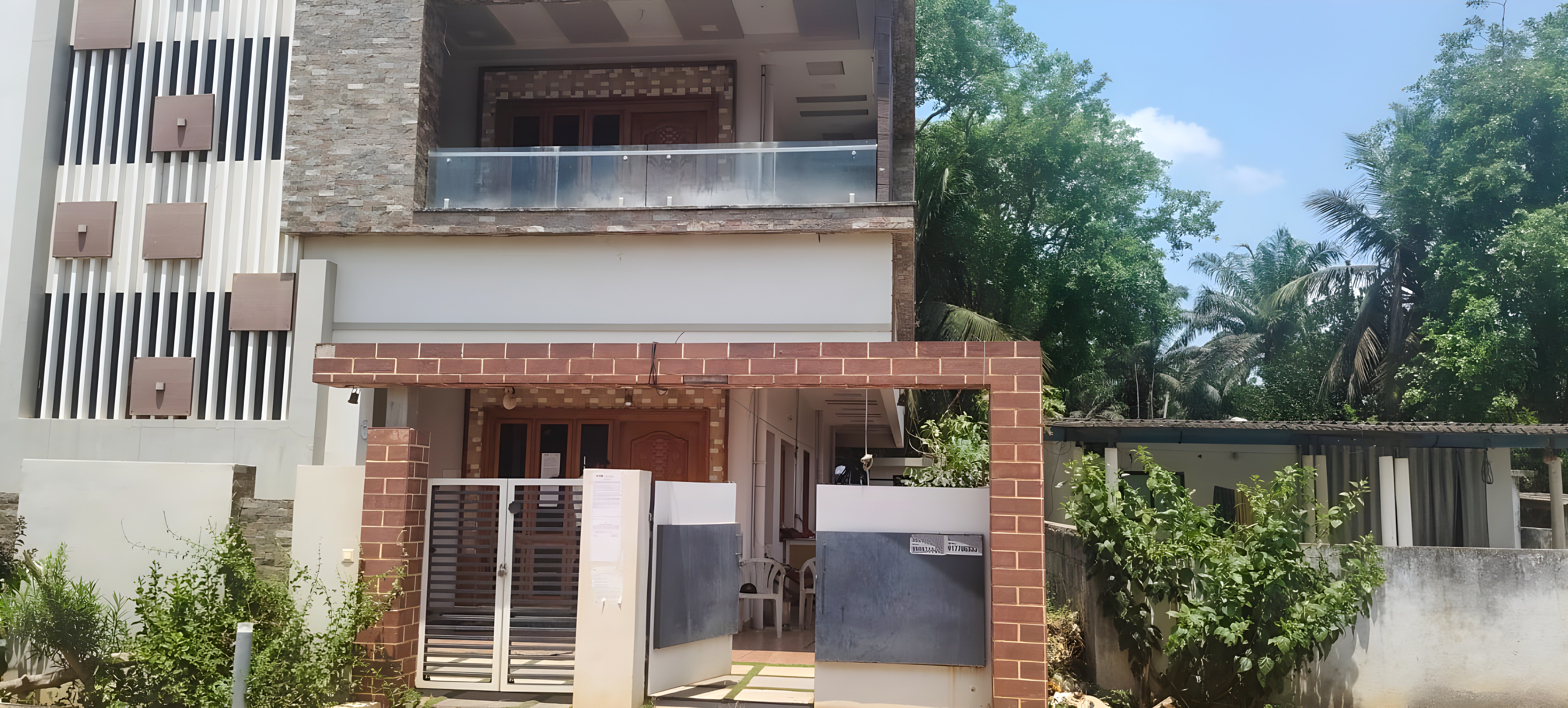 283 square feet Individual House for sale in MOTTIKAYALA SATYANARAYANA, Tadikellapudi Jangareddigudem — photo 1