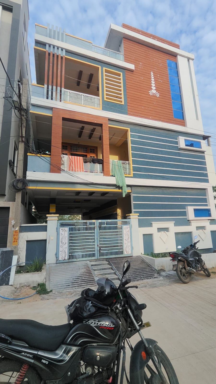 1949 square feet Individual House for sale in Hyderabad — photo 4