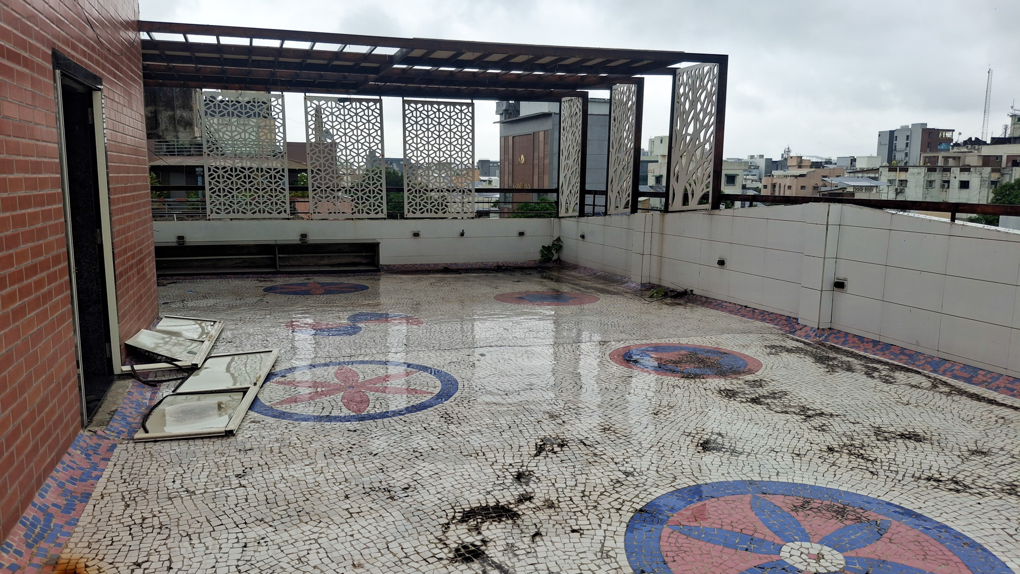 1460 square feet Flat for sale in Vadodara — photo 5