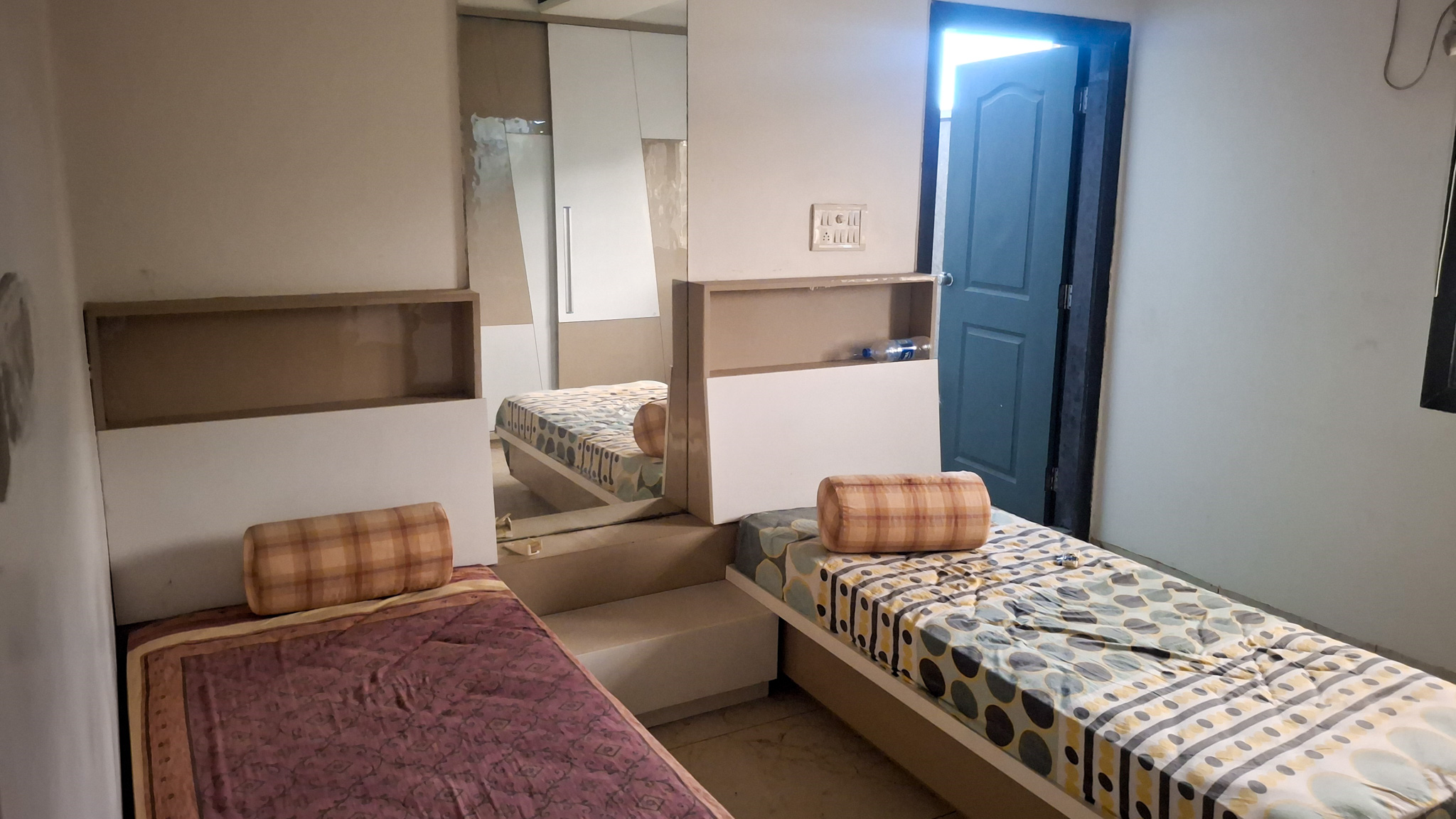 1460 square feet Flat for sale in Vadodara — photo 6
