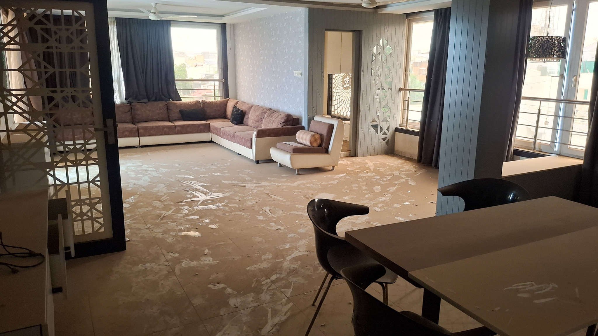 1460 square feet Flat for sale in Vadodara — photo 14
