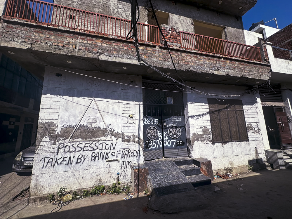 90 square yard Individual House for sale in Amritsar — photo 1
