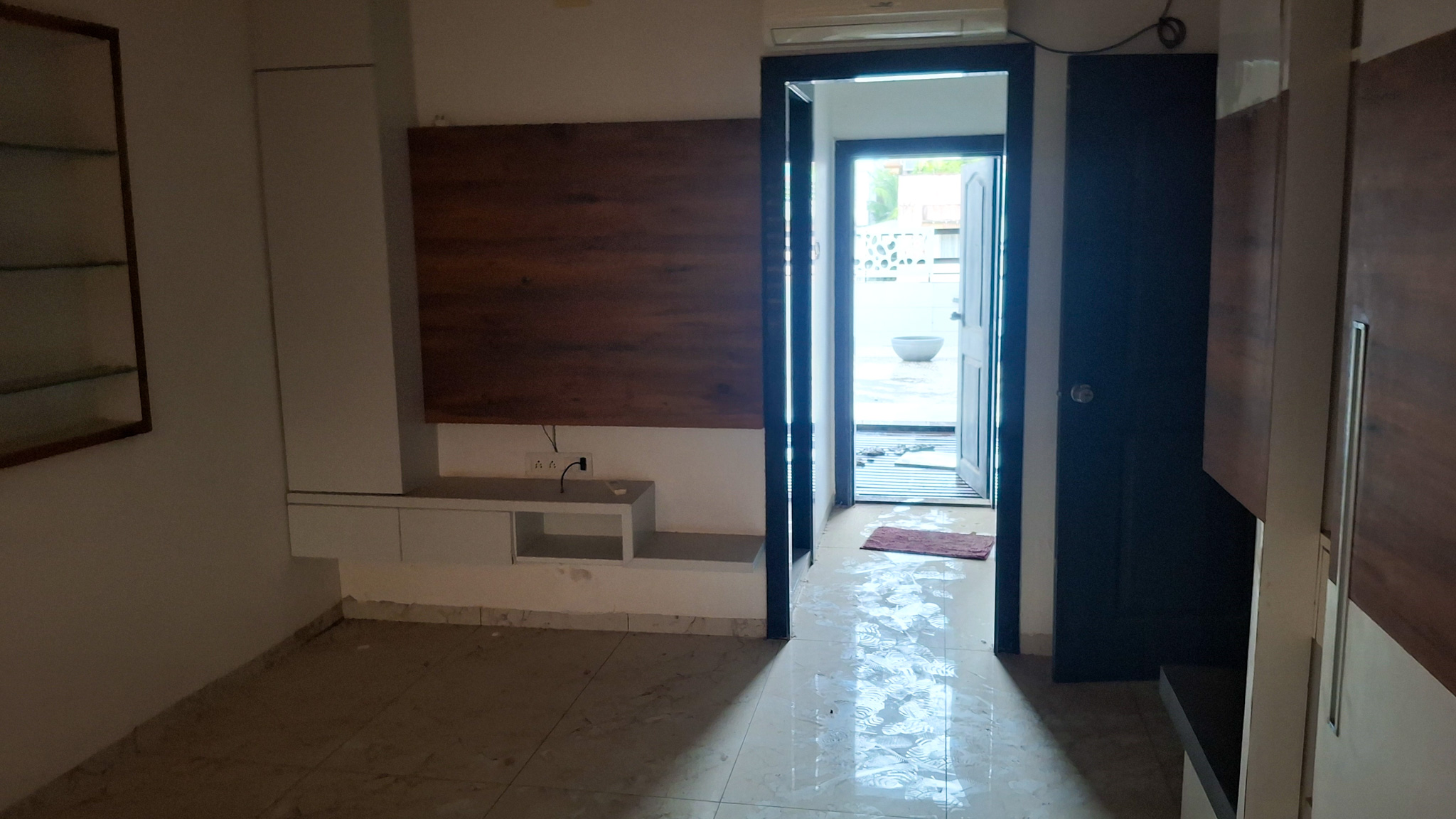 1460 square feet Flat for sale in Vadodara — photo 9