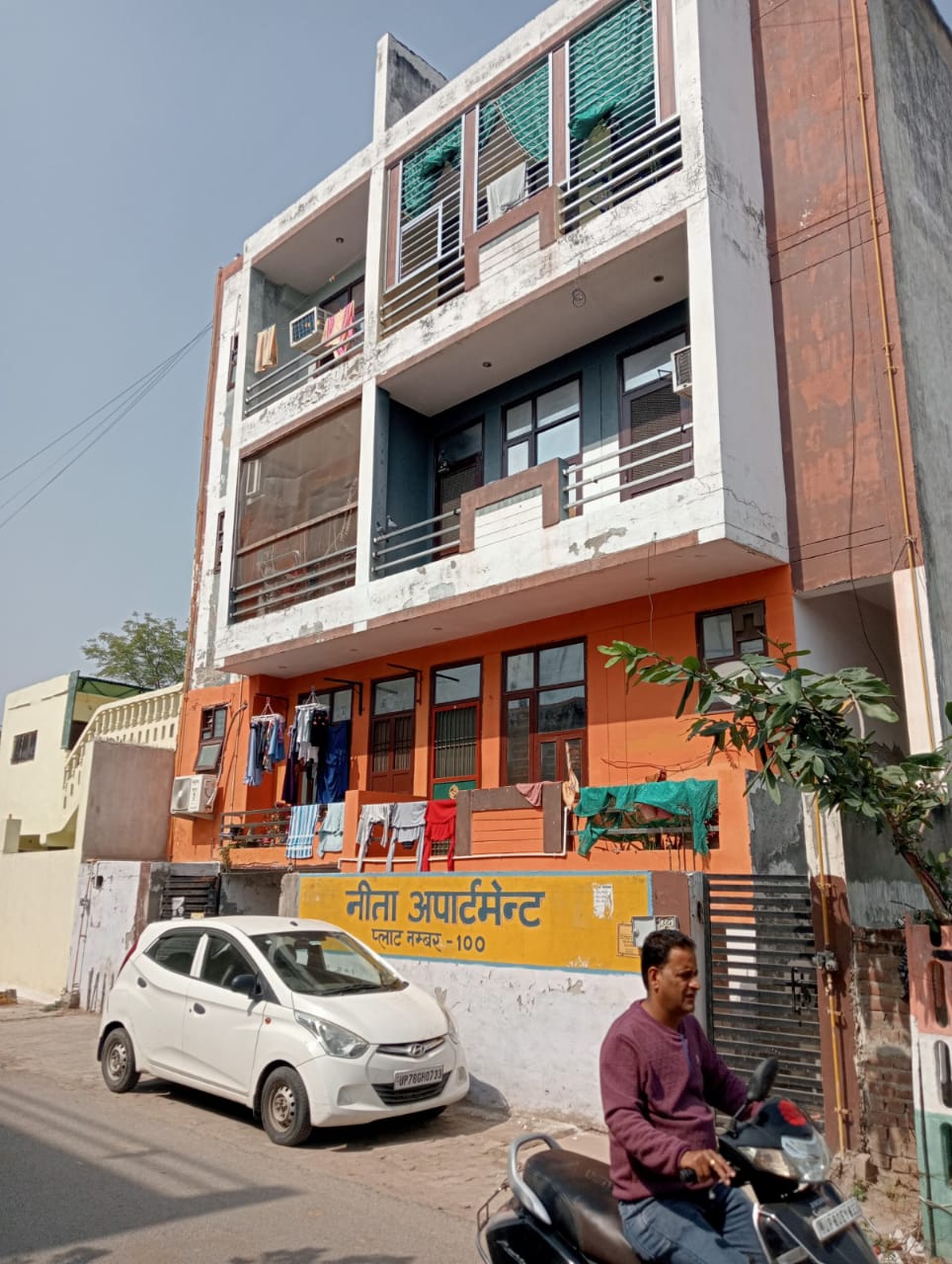 Flat for sale in Agra — photo 1