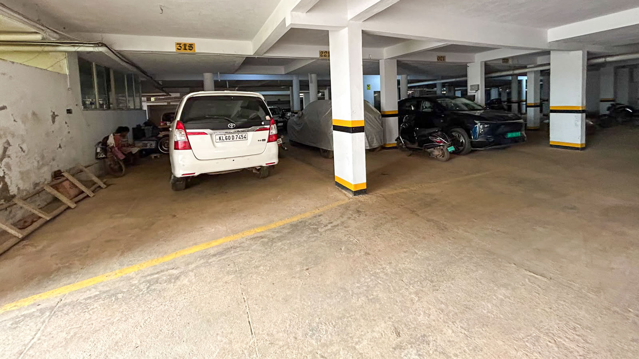 2 BHK Flat for sale in VMAKS ROSEBAY, Attibele Bengaluru — photo 5