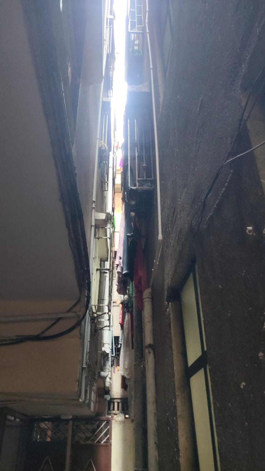 830 square feet Flat for sale in Kolkata — photo 1
