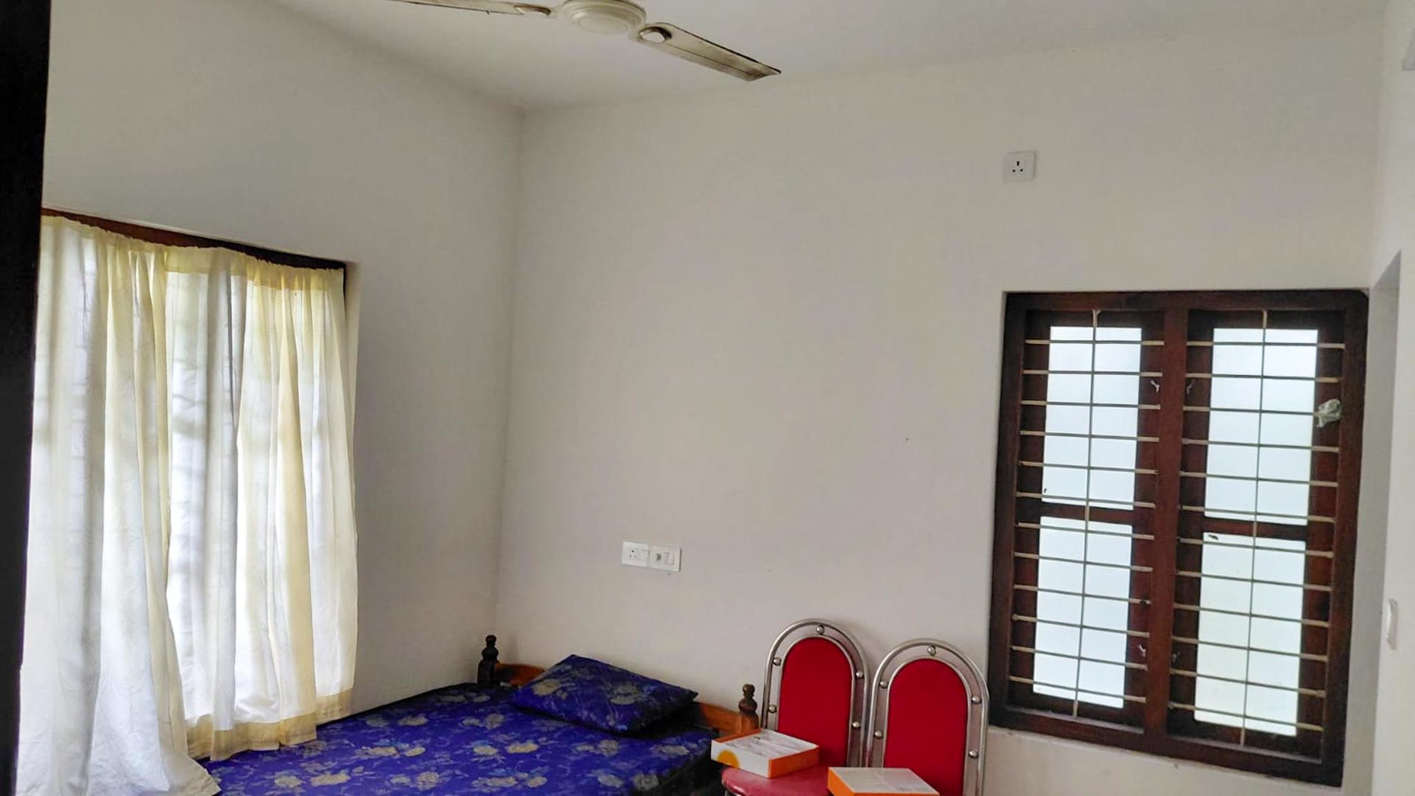 2 BHK Individual House for sale in 10/195-A, Nedumangad Karakulam — photo 5