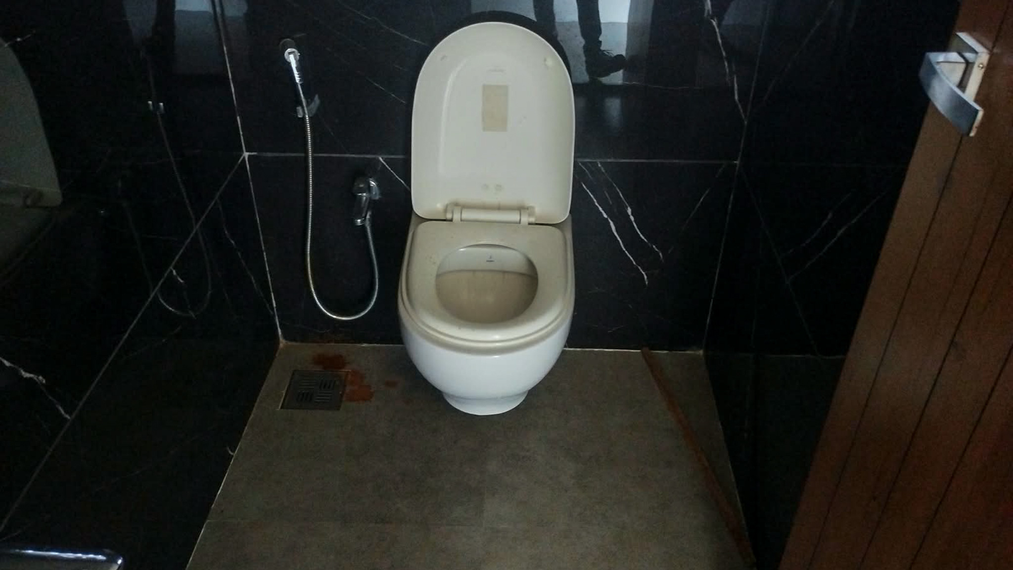 103.65 square meter Flat for sale in NEST RESIDENCY, Flat No B-704, 7th Floor, "Nest Residency", Nr. Darsh Pavitram, Nr. Mahavirpuram,Koba, Gandhinagar Ahmedabad — photo 3